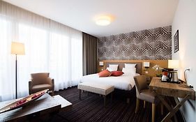 Le Lodge Brit Hotel Zenith